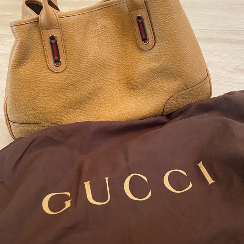 Gucci handbag